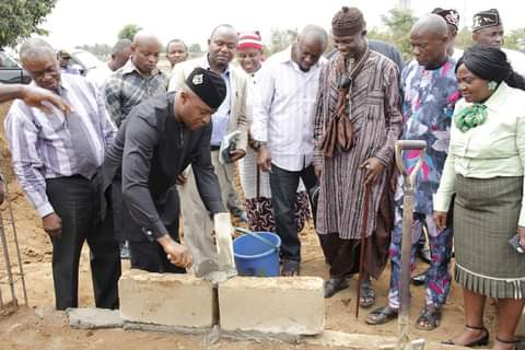 URUAN COUNCIL BOSS CONSTRUCTS 3 CLASSROOMS BLOCK IN IDU.